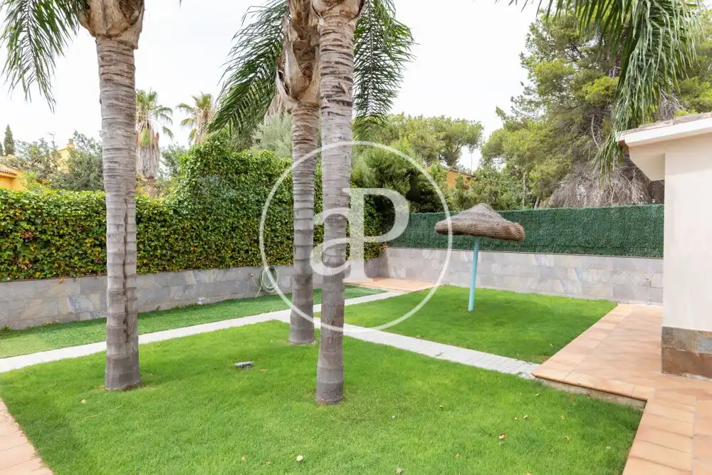 Jardín de Casa o chalet de alquiler en Bétera con Aire acondicionado, Calefacción y Jardín privado