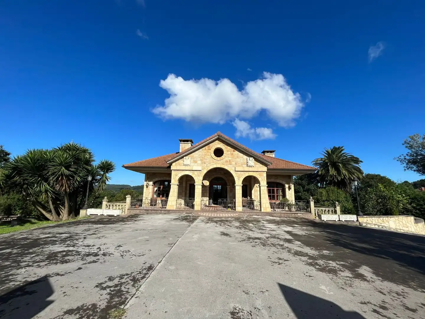 Vista exterior de Casa o chalet en venta en Noja con Calefacción, Trastero y Jacuzzi