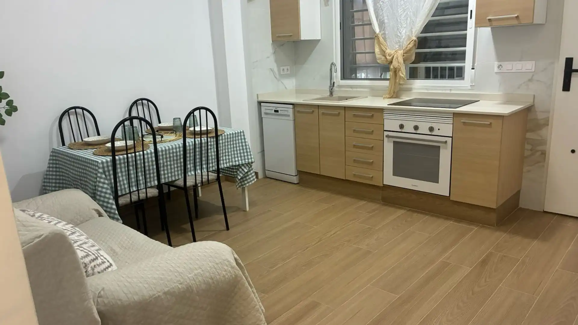 Cocina de Local en venta en Cullera con Aire acondicionado, Terraza y Amueblado