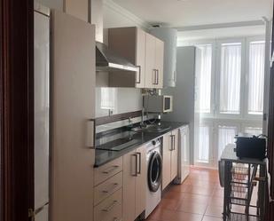 Kitchen of Flat for sale in Chiclana de la Frontera  with Air Conditioner, Heating and Parquet flooring