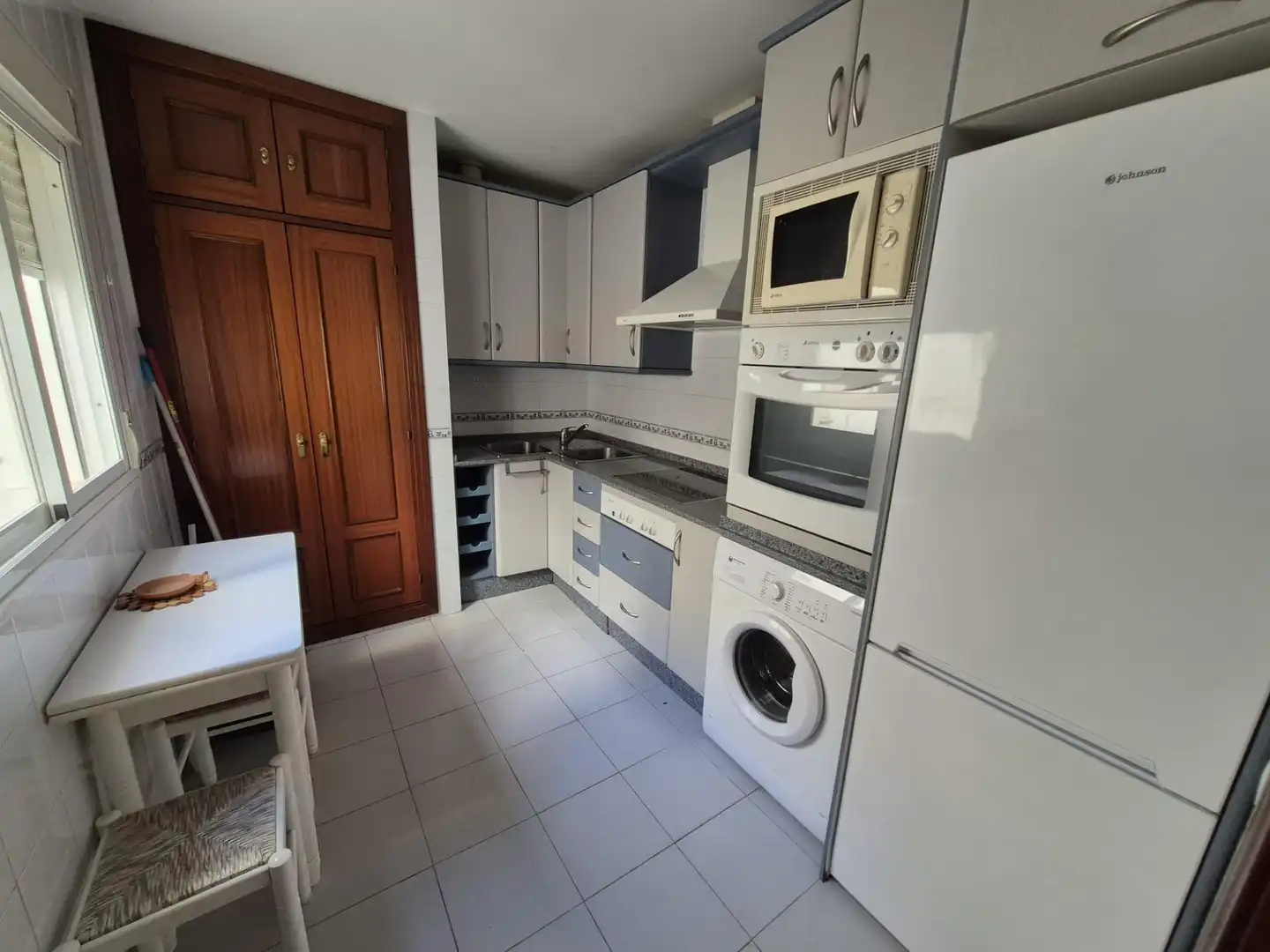 Cuina de Pis en venda en Arcos de la Frontera amb Aire condicionat i Traster
