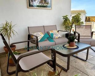 Terrassa de Casa o xalet en venda en Cabra amb Aire condicionat, Terrassa i Piscina