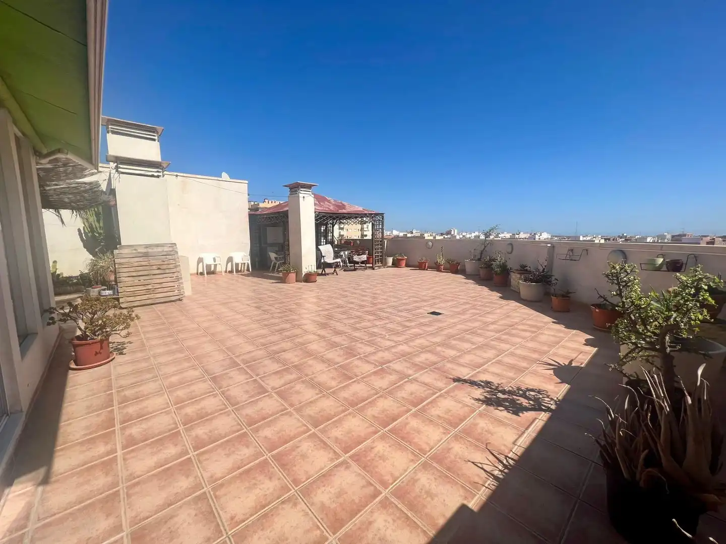 Terrassa de Àtic de lloguer en Elche / Elx amb Aire condicionat, Terrassa i Moblat