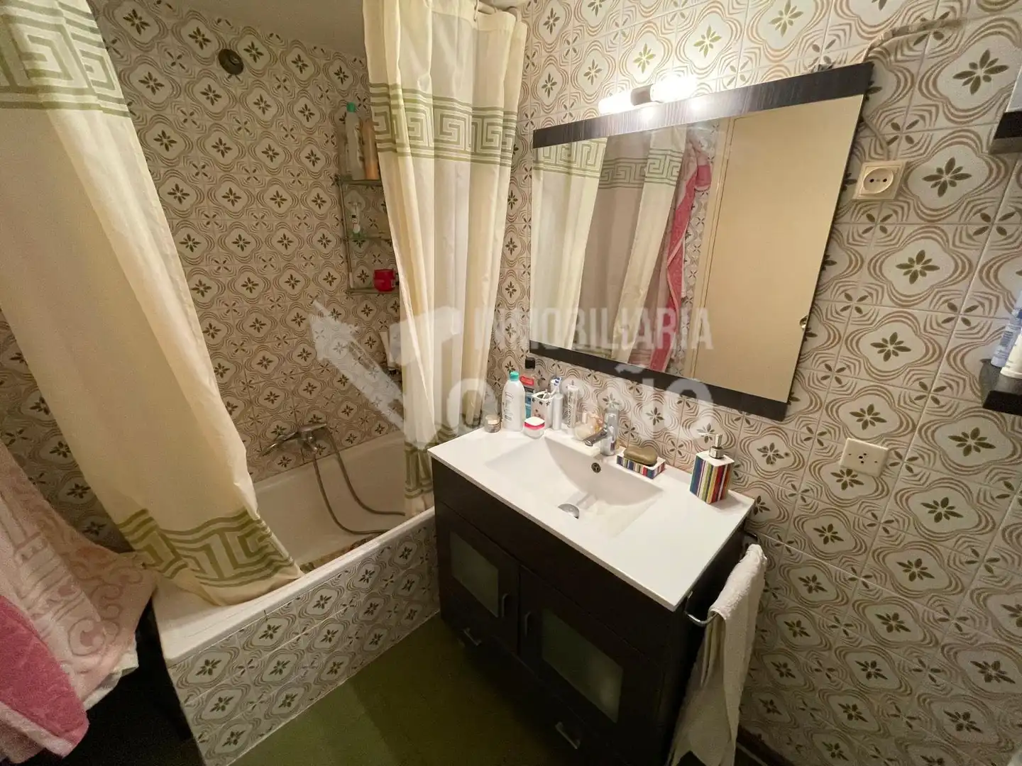 Baño de Piso en venta en Casalarreina con Calefacción, Amueblado y Horno