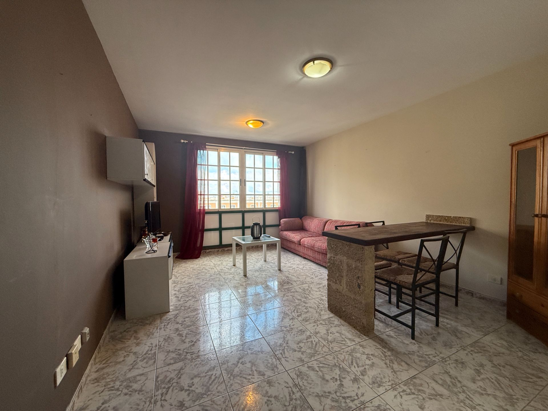 Sala d'estar de Pis en venda en Tacoronte amb Traster