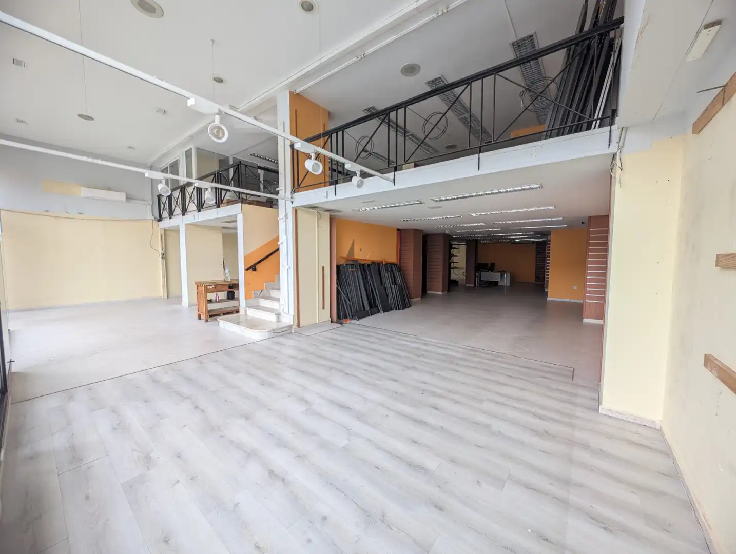 Local comercial en venda a Colindres - CALLE LA MAGDALENA 33, imagen 3