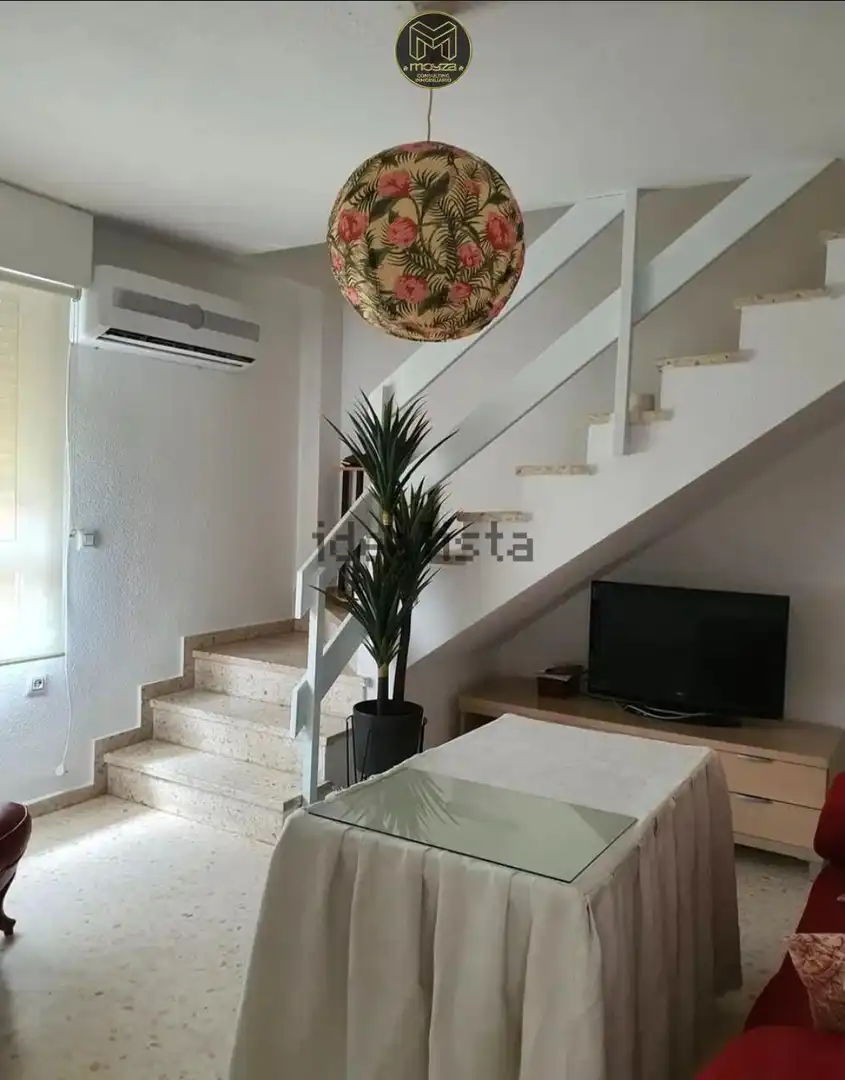 Duplexes for rent in Jaén  with Terrace and Balcony
