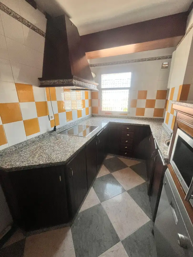 Kitchen of Flat for rent in Bormujos  with Air Conditioner, Heating and Furnished