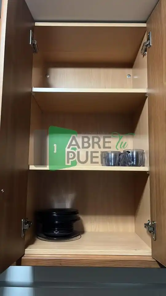 Piso de alquiler en Ourense Capital  con Calefacción, Trastero y Amueblado