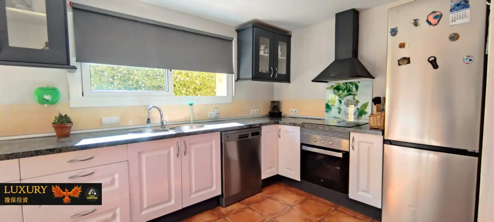 Cocina de Casa o chalet en venta en Cunit con Aire acondicionado, Calefacción y Jardín privado
