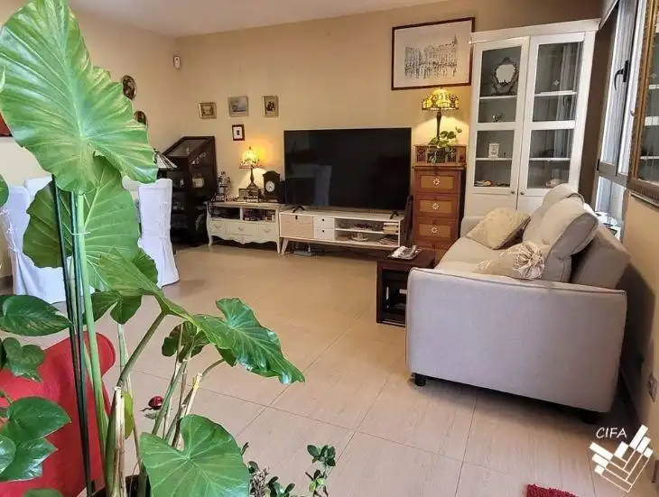 Wohnzimmer von Wohnungen zum Verkauf in Casco Urbano