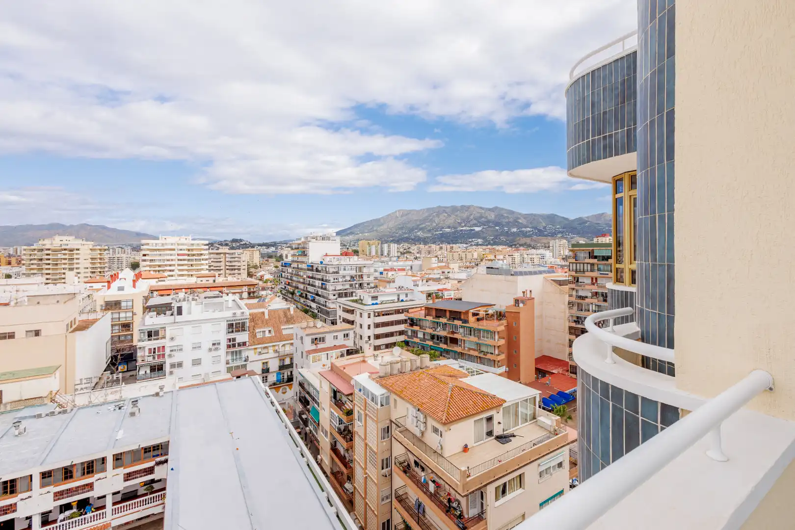 Apartament amb terrassa en venda a Puerto Deportivo, imagen 18