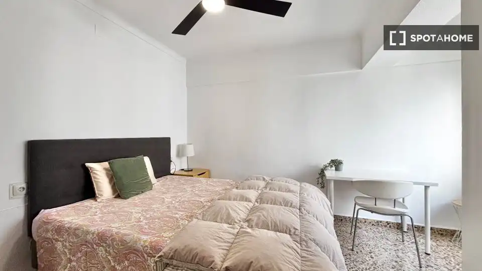 Room in Pere Garau