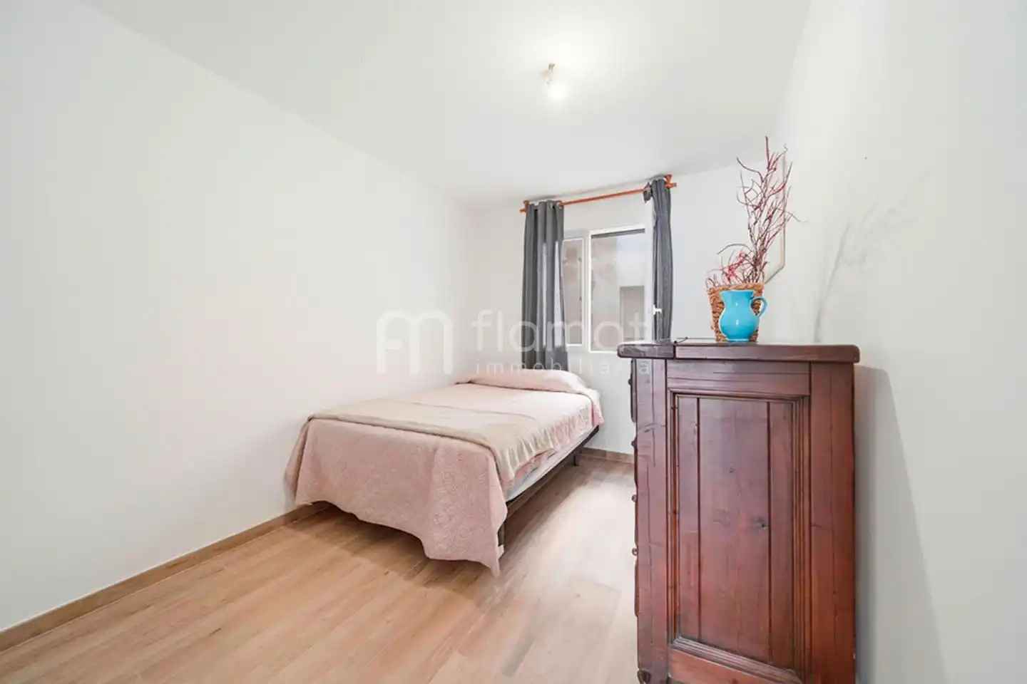 Bedroom of Flat for sale in Figueres  with Terrace
