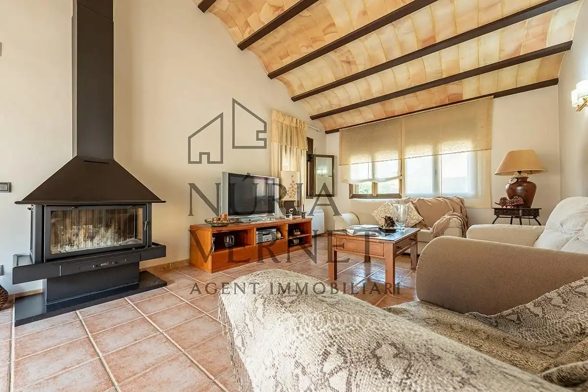 Sala de estar de Casa o chalet en venta en Botarell con Aire acondicionado, Calefacción y Jardín privado