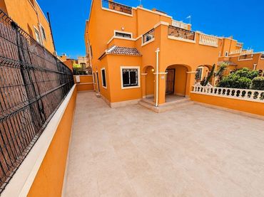 Villa in vendita a Orihuela Costa