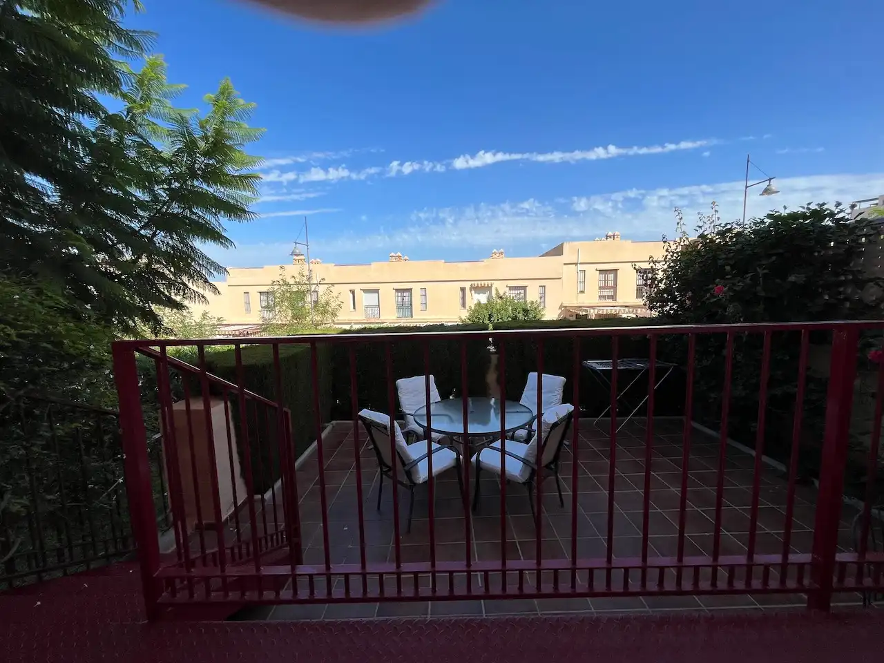 Terraza de Casa adosada en venta en Vélez-Málaga con Aire acondicionado, Calefacción y Jardín privado
