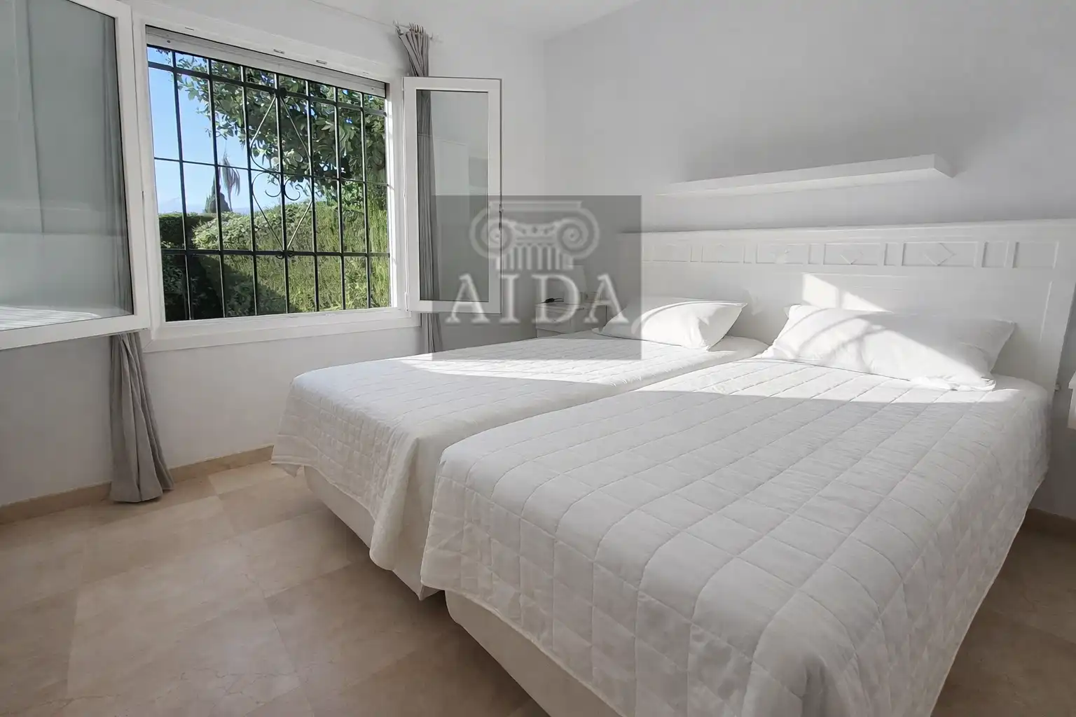 Adossat amb piscina en venda a San Pedro de Alcántara, imagen 10