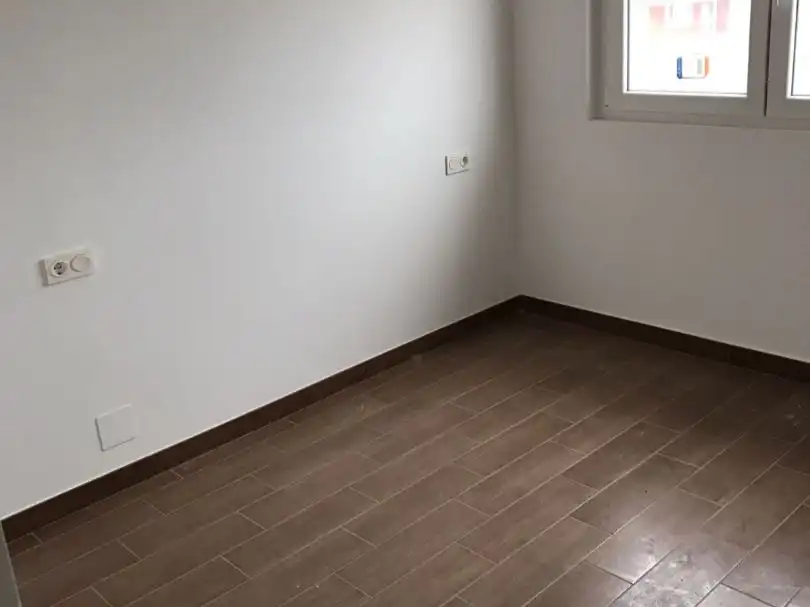 Habitación de Casa o chalet de alquiler en Valverde de la Virgen con Calefacción, Jardín privado y Terraza