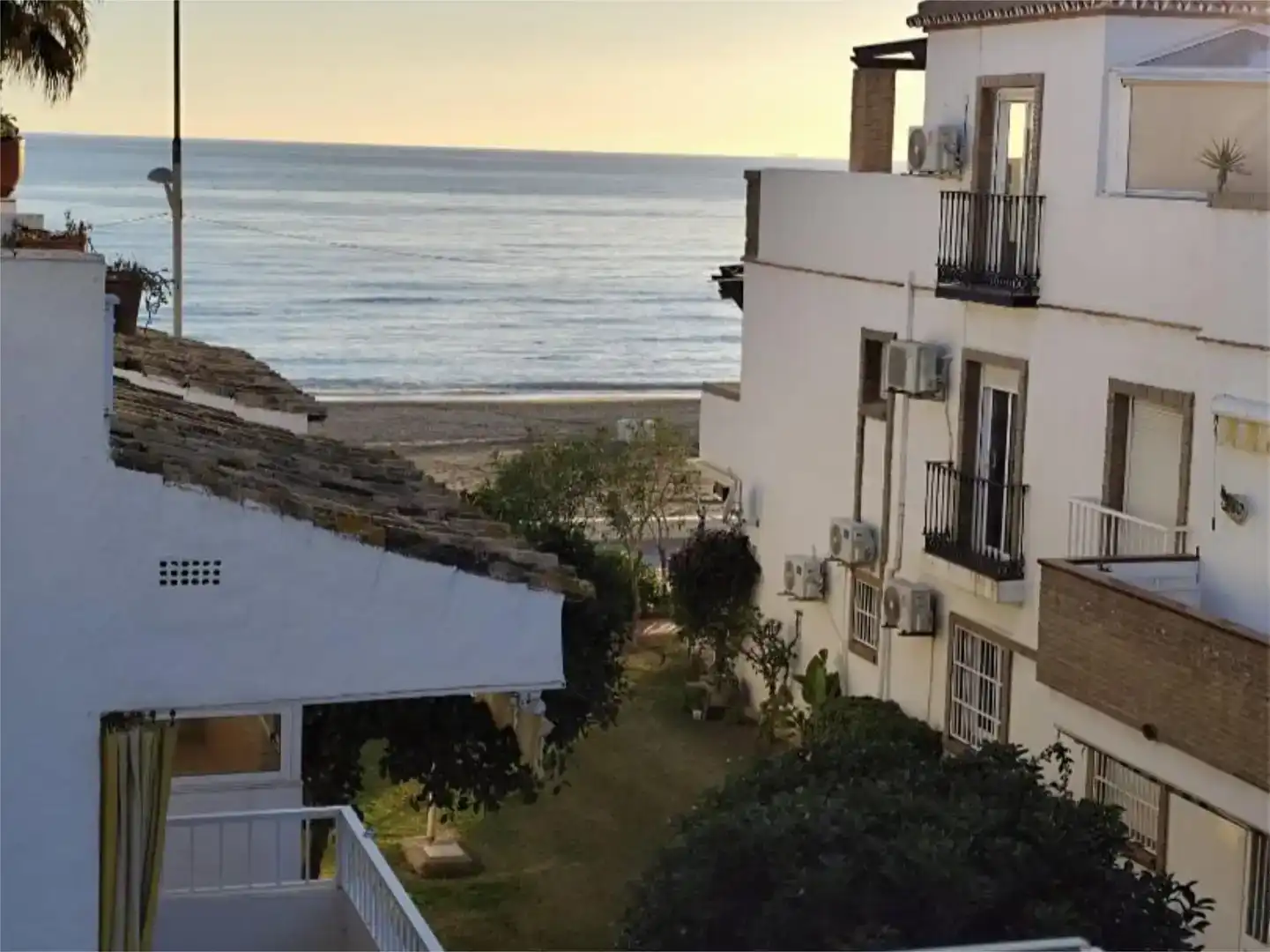Dormitori de Dúplex de lloguer en Torrox amb Aire condicionat, Piscina i Moblat