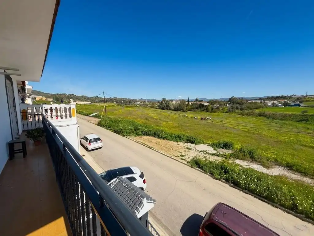 Vista exterior de Casa o xalet en venda en Málaga amb Aire condicionat, Calefacció i Terrassa