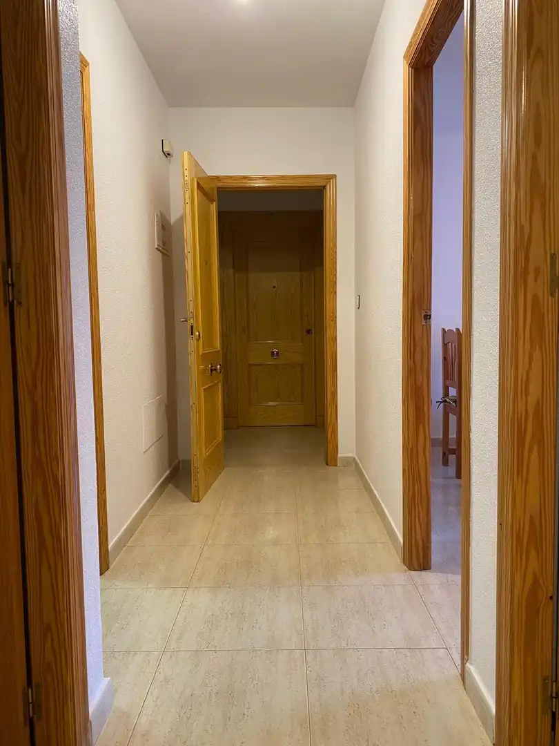 Piso de alquiler en Calle CAMPOAMOR, 99, Los Cuarteros