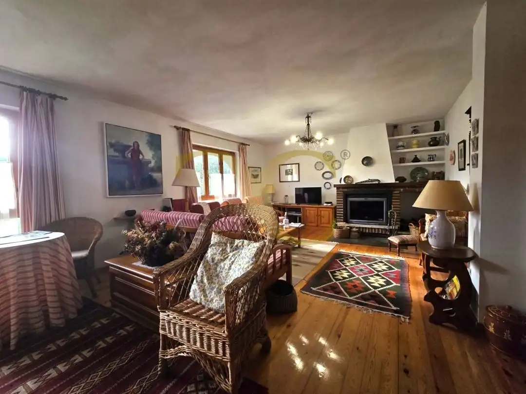 Sala de estar de Casa o chalet en venta en Llanes con Calefacción, Jardín privado y Terraza