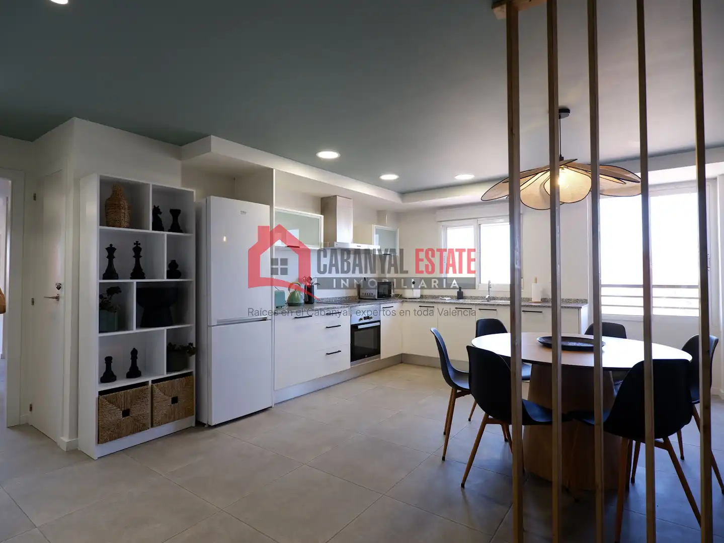 Vista exterior de Apartament de lloguer en Valencia amb Aire condicionat, Moblat i Balcó
