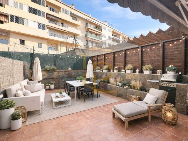 Terraza de Casa o chalet en venta en Rubí con Aire acondicionado, Calefacción y Jardín privado