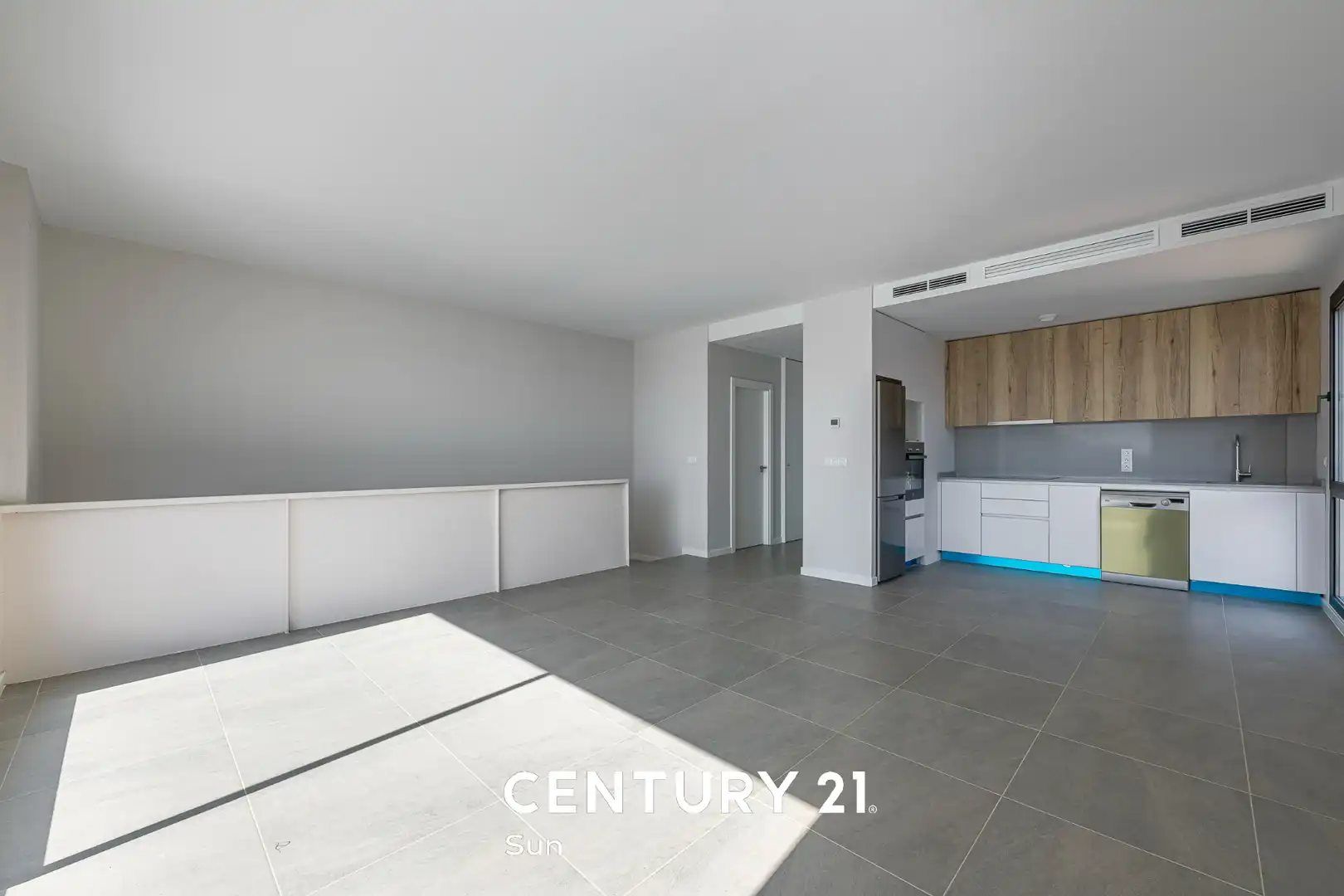 Sala de estar de Casa adosada en venta en Mijas con Aire acondicionado, Calefacción y Jardín privado