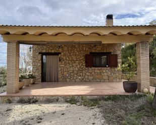 Vista exterior de Casa o xalet en venda en Ontinyent amb Aire condicionat, Calefacció i Jardí privat