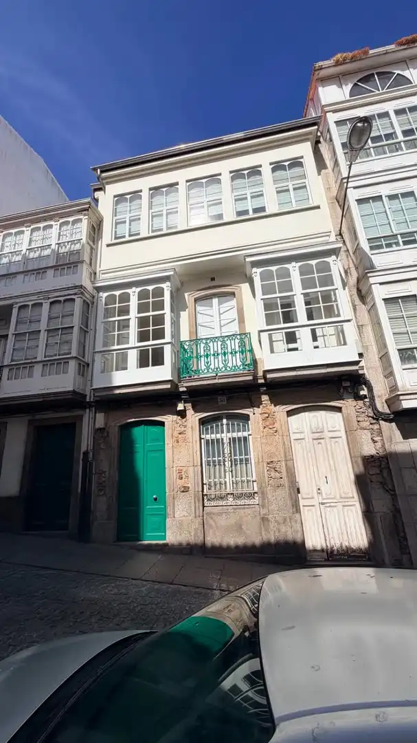 Vista exterior de Pis de lloguer en Ferrol amb Moblat i Internet