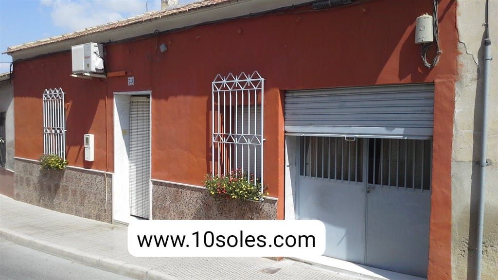 Exterior view of Country house for sale in Bigastro  with Terrace and Storage room