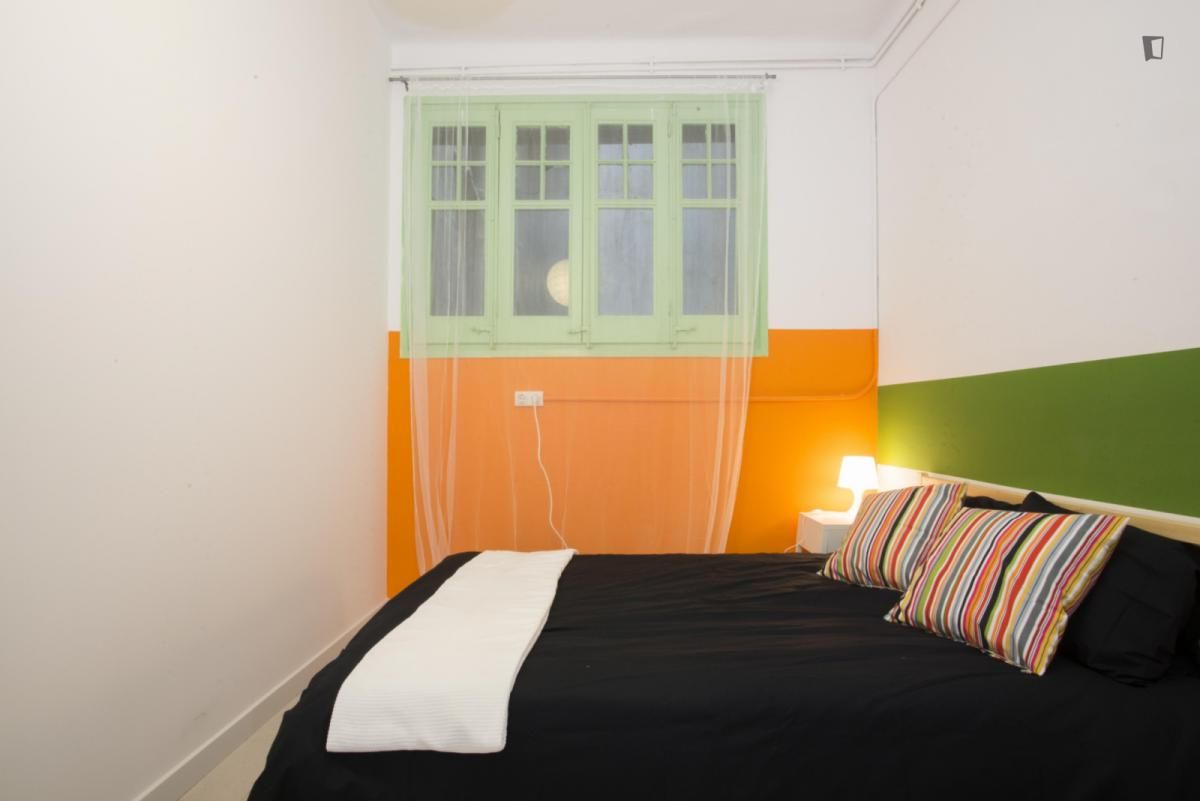 Apartment for share in Fort Pienc