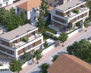 Exterior view of Single-family semi-detached for sale in Pozuelo de Alarcón  with Heating, Private garden and Terrace