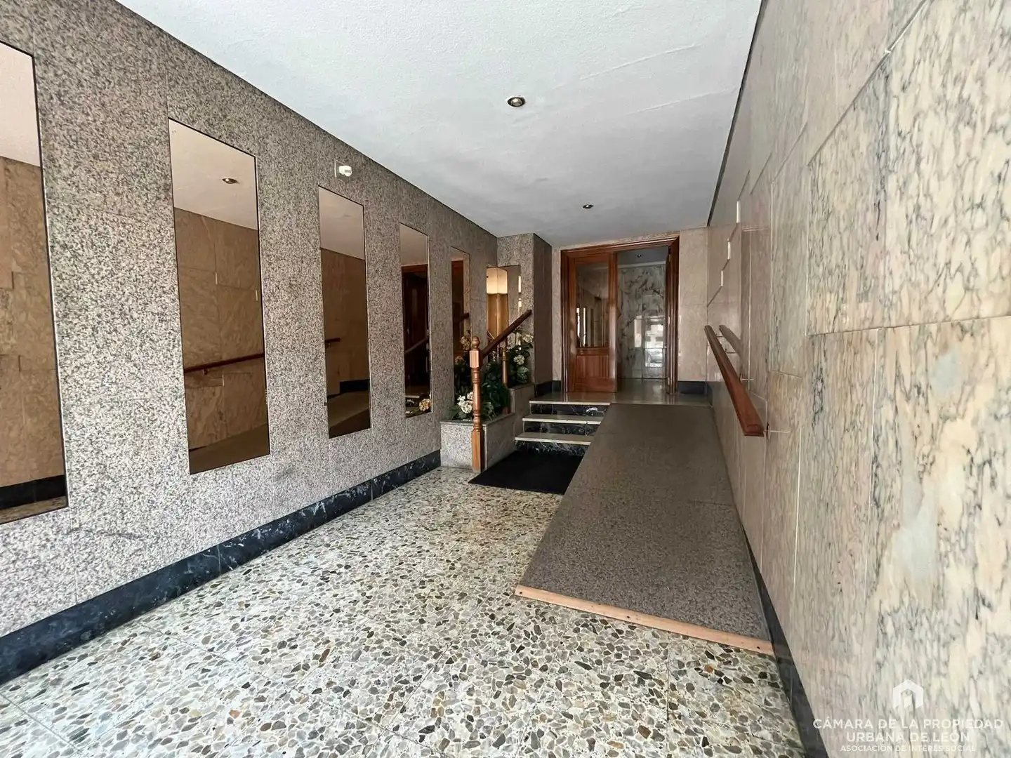 Flat for rent in León Capital   with Heating and Furnished