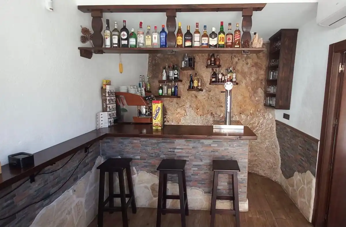 Edificio en venta en Pozohondo