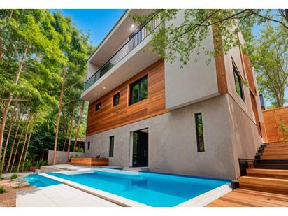 Piscina de Casa o xalet en venda en Terrassa amb Jardí privat i Terrassa