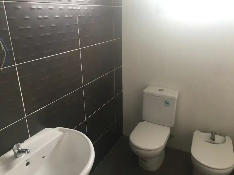 Bany de Pis en venda en Onda amb Piscina