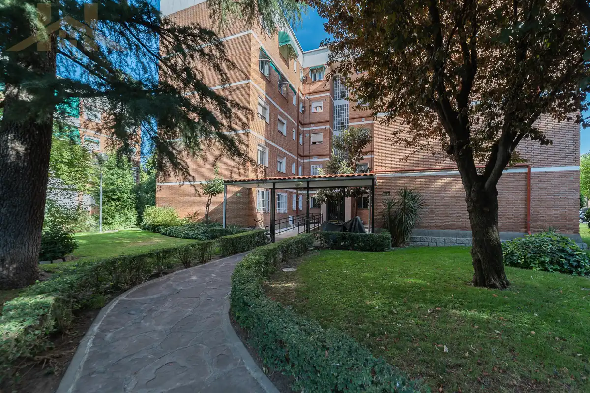 Wohnung mit Pool zum Verkauf in Calle de Nuria 99, imagen 9