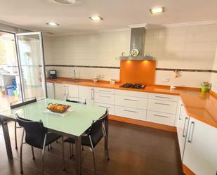 Cuina de Casa o xalet en venda en Paterna amb Aire condicionat, Calefacció i Terrassa
