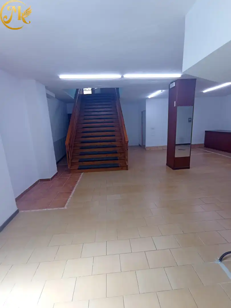 Commercial properties for rent in Santander