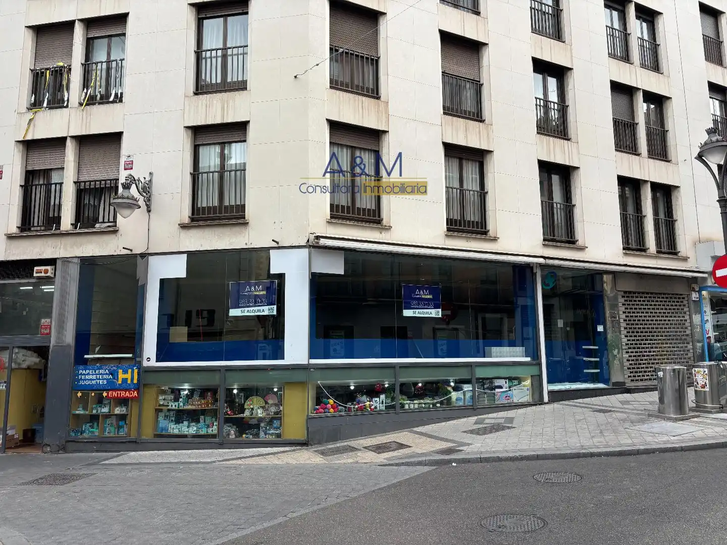 Local comercial de lloguer a calle Bajada de la Libertad