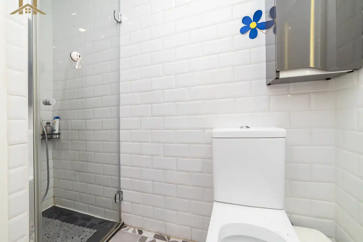 Baño de Piso en venta en Móstoles con Aire acondicionado y Calefacción