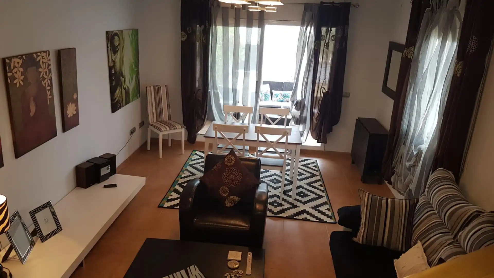 Sala de estar de Casa adosada en venta en Mont-roig del Camp