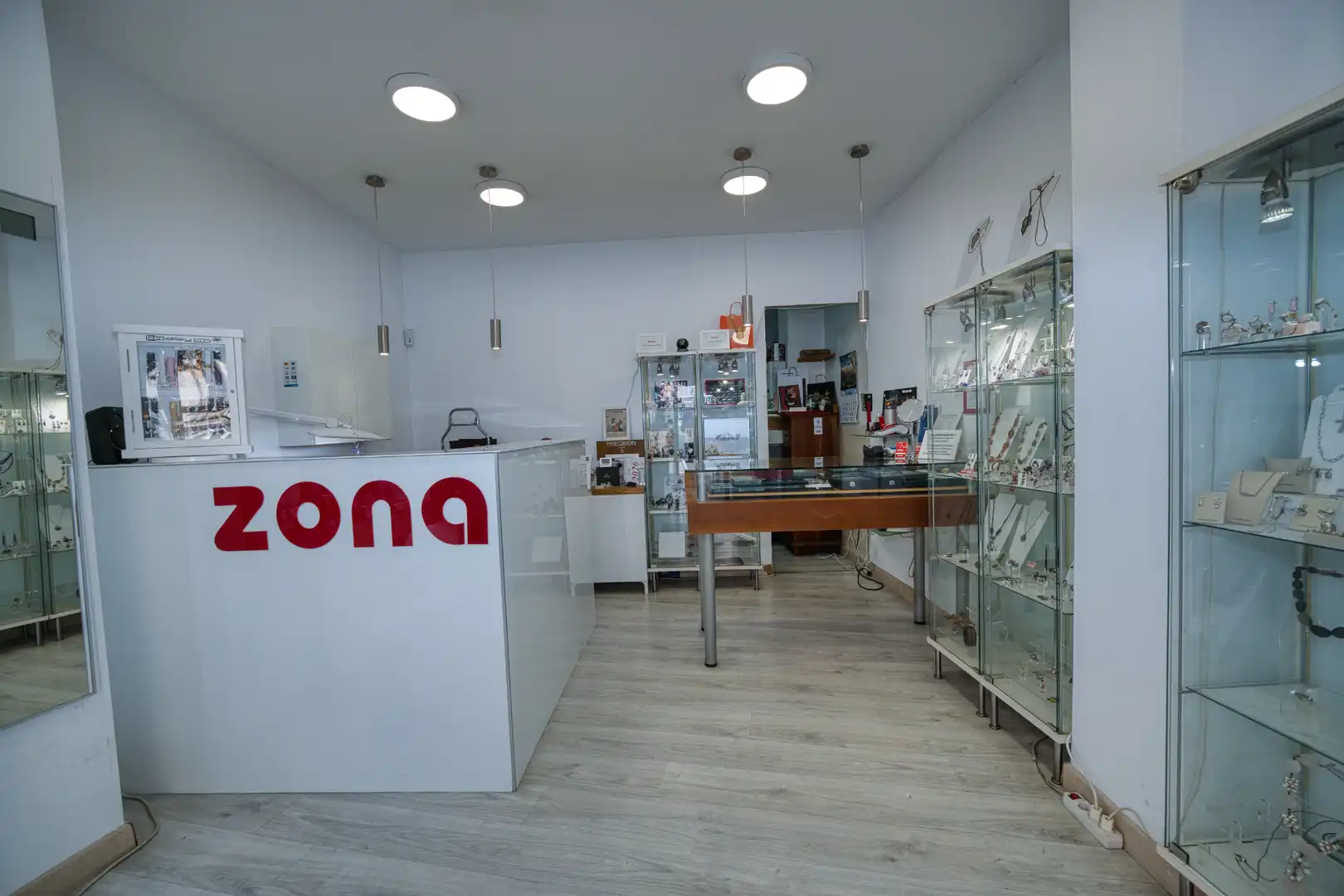 Local en traspaso en Valencia con Aire acondicionado, Calefacción y Amueblado