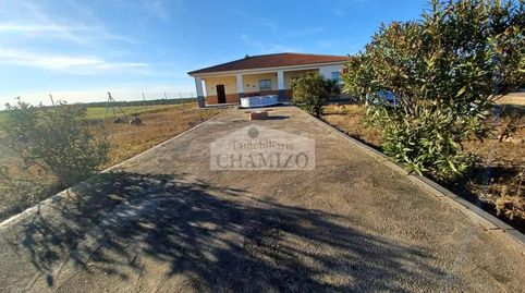 Foto 2 de Casa o chalet en venta en Diseminado Extrarradio, 1, La Coronada, Badajoz