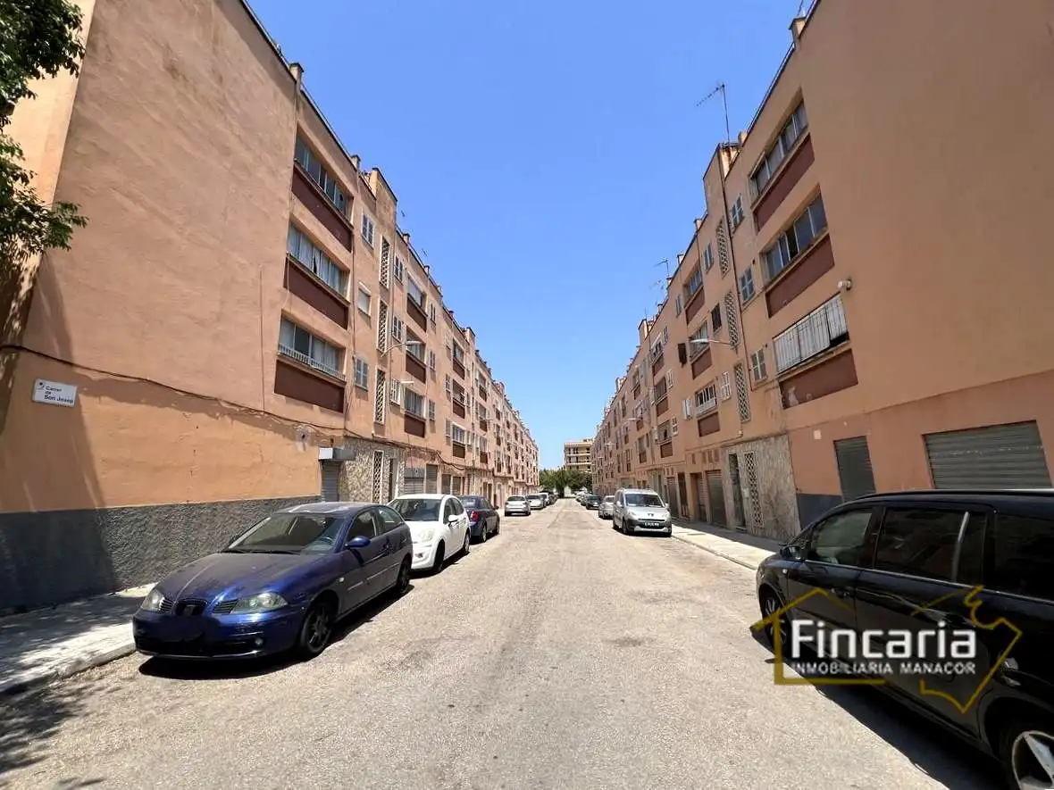 Vista exterior de Piso en venta en Manacor con Balcón