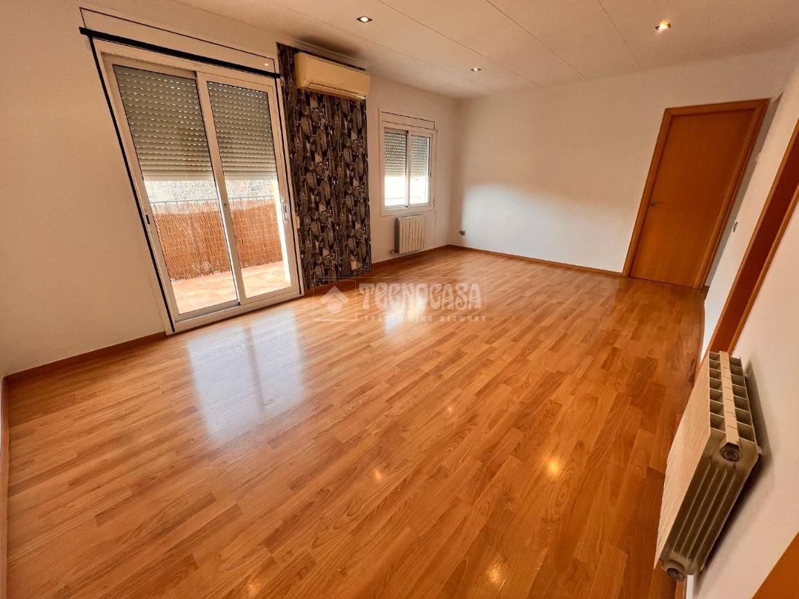 Piso en venta en La Trinitat Nova, Nou Barris
