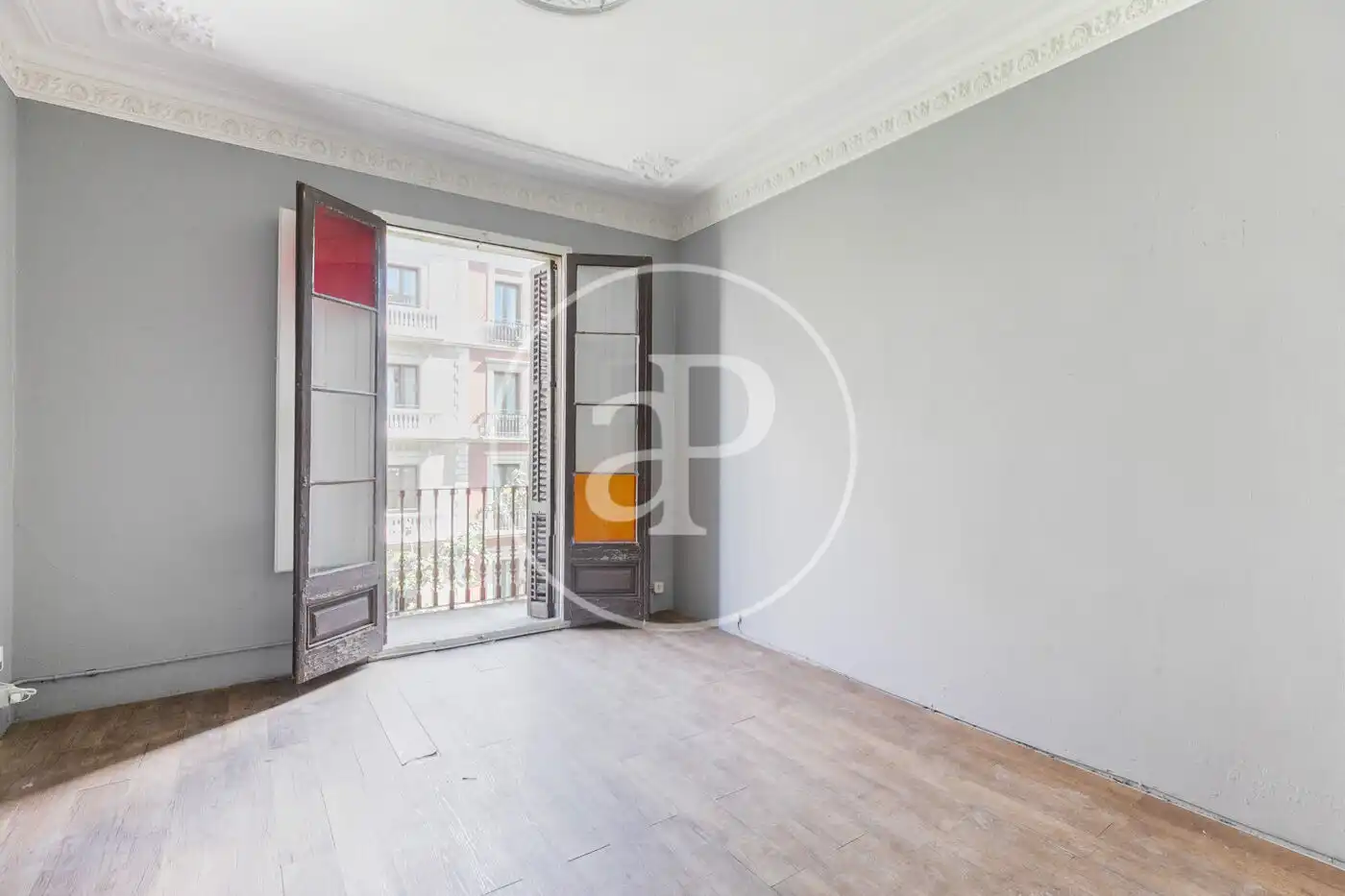Habitación de Piso en venta en Barcelona con Calefacción y Balcón